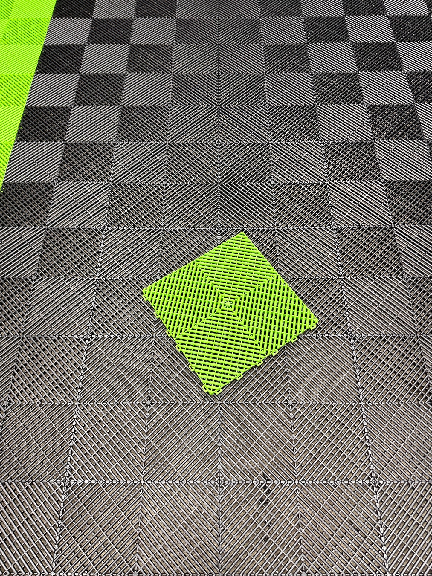 Ventilated base slab