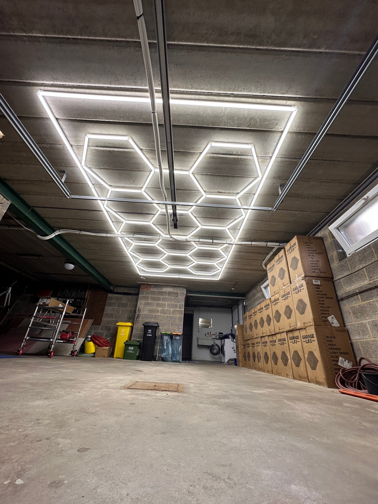 Lampes LED Hexagonales Modulables - Pack de 14 Hexagones avec Contours